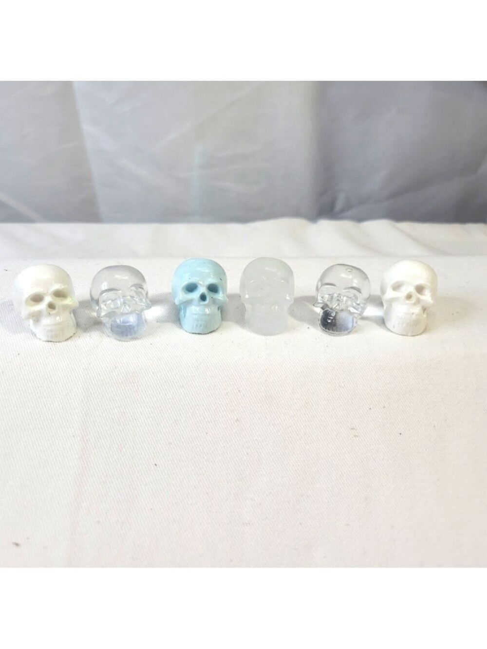 Handmade Resin Skulls Set 6